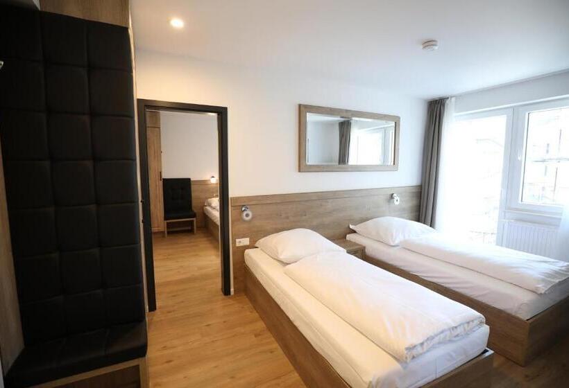 استودیو خانوادگی, Sleep Inn Dusseldorf