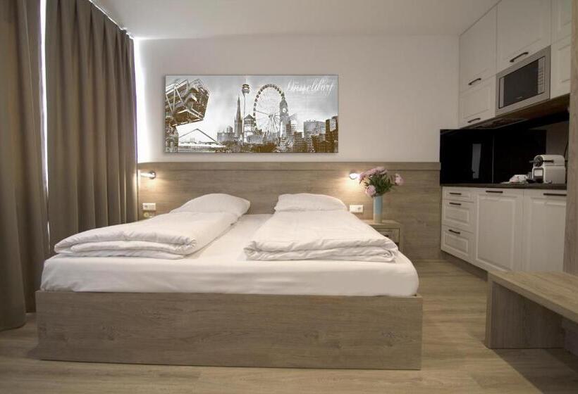 اتاق لوکس با تخت بزرگ, Sleep Inn Dusseldorf