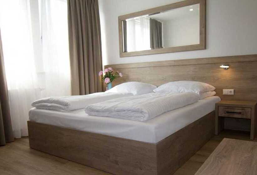 استودیو خانوادگی, Sleep Inn Dusseldorf