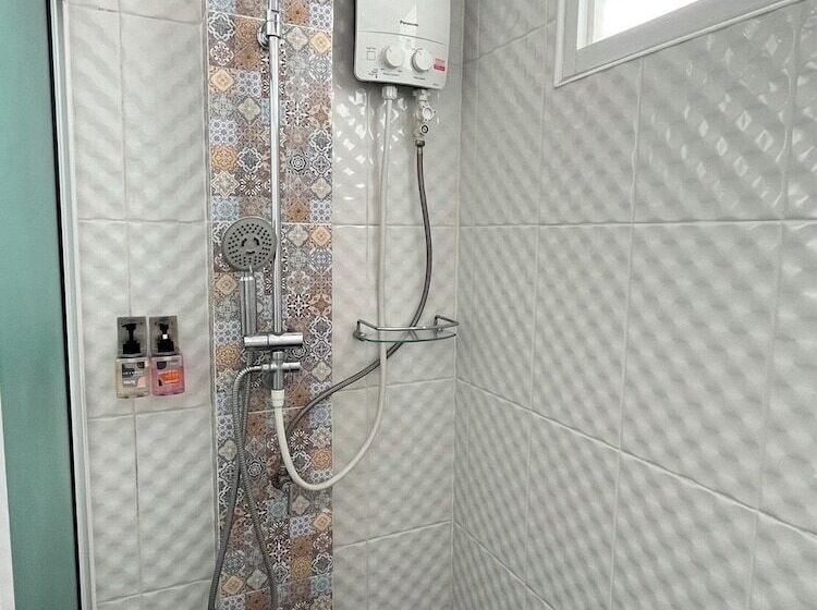 Номер Стандарт, Wesahh Homeplace
