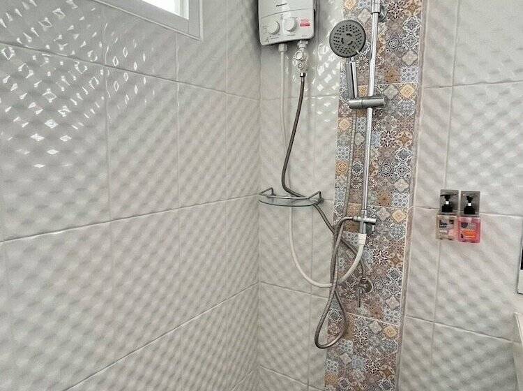 Номер Стандарт, Wesahh Homeplace