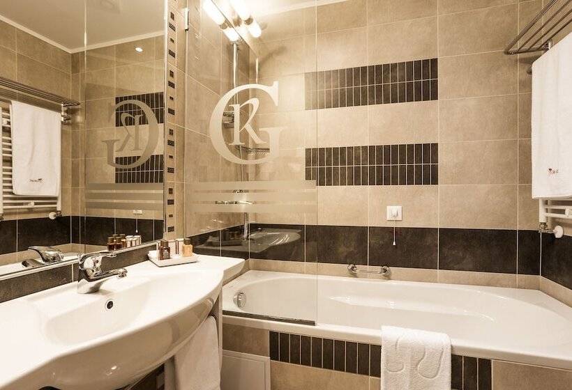 Apartamento 2 Dormitórios, Grami Hotel Sofia