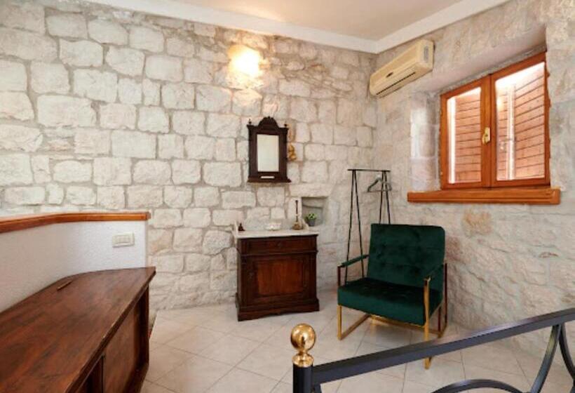 침실 1개 복층 룸, Guesthouse Ana Trogir Old Town