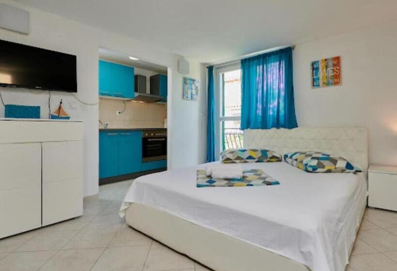 스탠다드 발코니 스튜디오, Guesthouse Ana Trogir Old Town