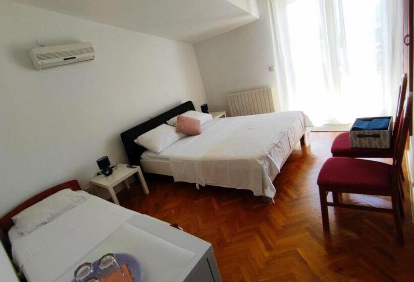 Трехместный Номер Deluxe Вид на Море, Guesthouse Varnica