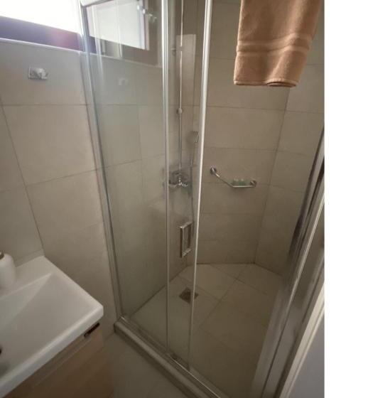 غرفة إقتصادية, Elpiniki Luxury Rooms