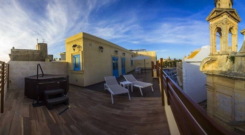 مجموعه ویستا شهر, Casa Azzopardi Suites