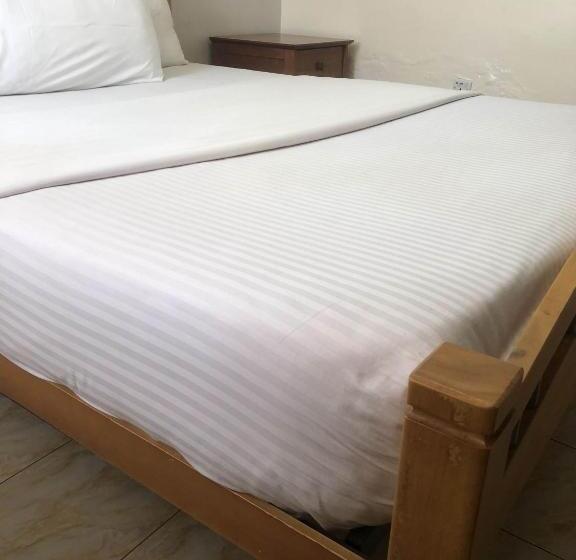 اتاق استاندارد یک نفره, Romalo Hotel & Apartments