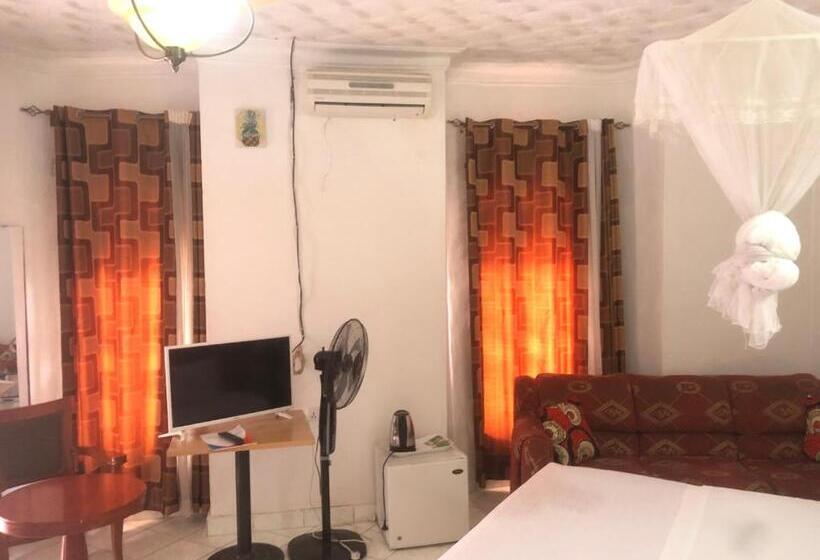 اتاق لوکس, Romalo Hotel & Apartments