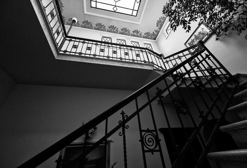 Люкс, Villa Socini