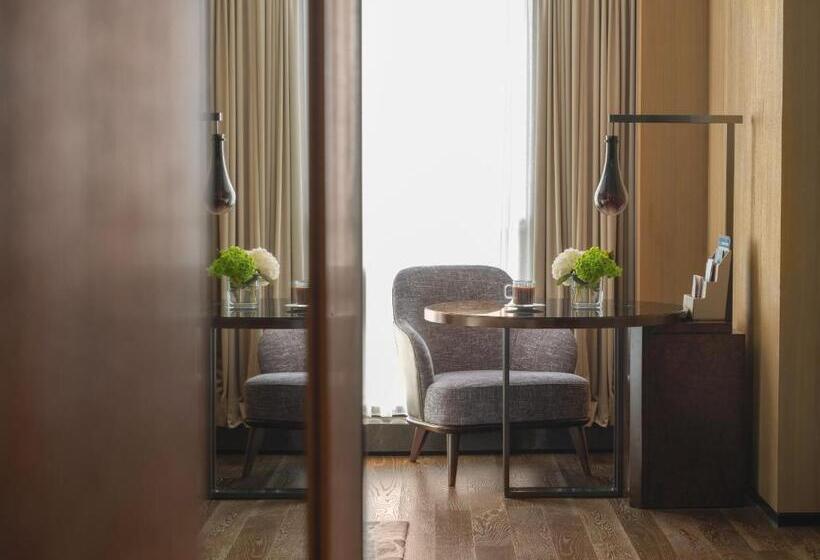 Номер Deluxe Кровать Кинг, Marriott Nanjing South