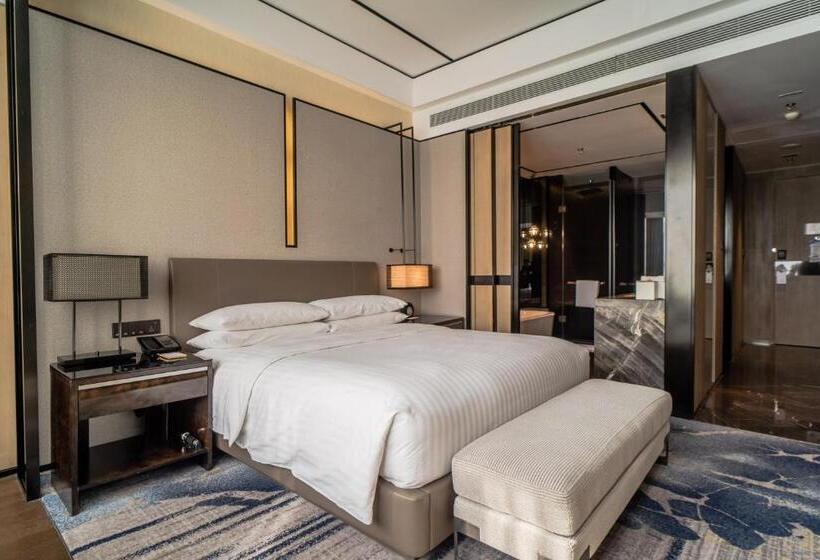 Номер Deluxe, Marriott Nanjing South