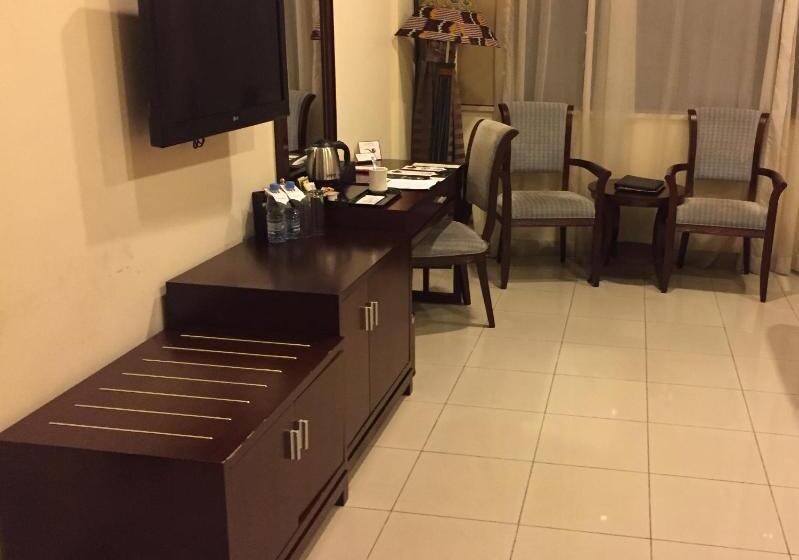اتاق لوکس, Royal Grand Hotel