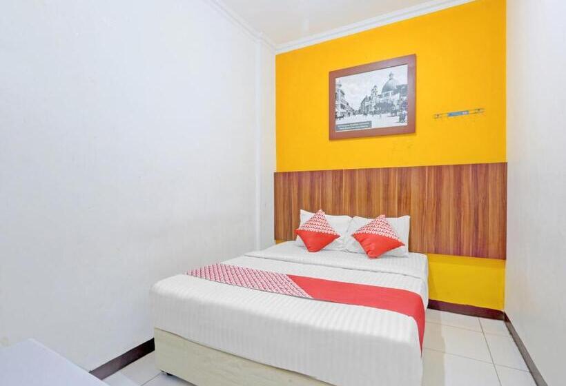 Номер Стандарт, Reddoorz Near Mall Ciputra 2
