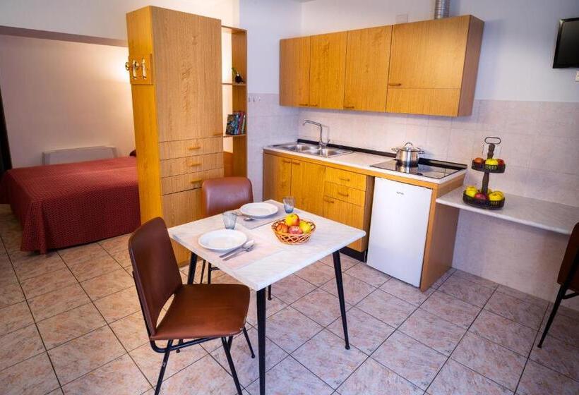 استودیوی استاندارد, Residence Beau Sejour