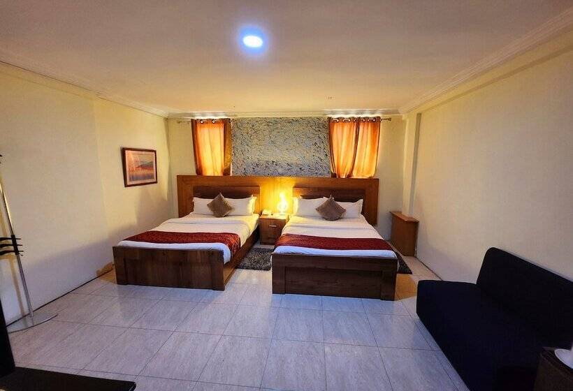 اتاق لوکس, Sam S Cottage