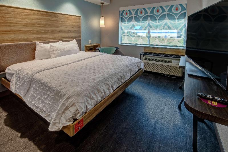 Quarto Estandar Cama King, Tru By Hilton Roanoke Hollins