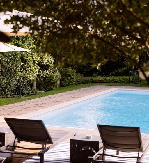 자쿠지 스위트, Villa Erre  Literary B&b