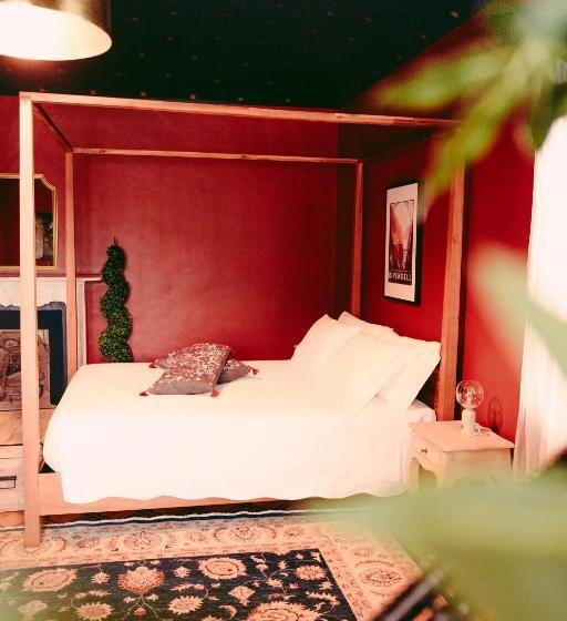 주니어 스위트, Villa Erre  Literary B&b