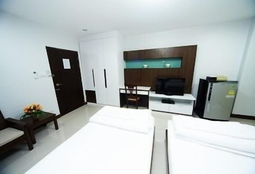 اتاق استاندارد با بالکن, Central Place Serviced Apartment 1