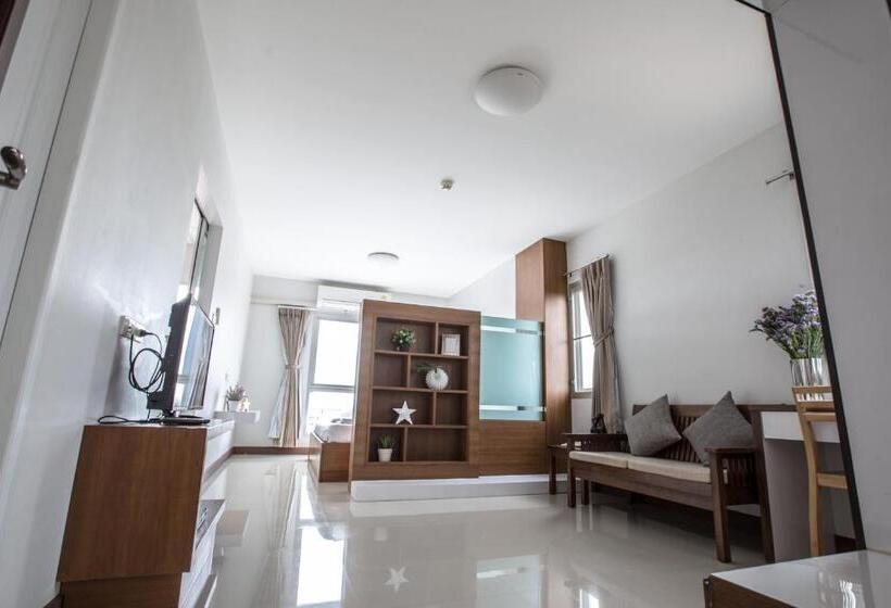 سوئیت با بالکن, Central Place Serviced Apartment 1
