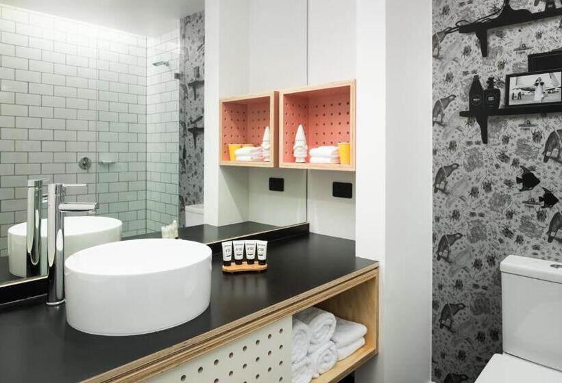 Quarto Estandar para Deficientes Físicos, Atura Adelaide Airport