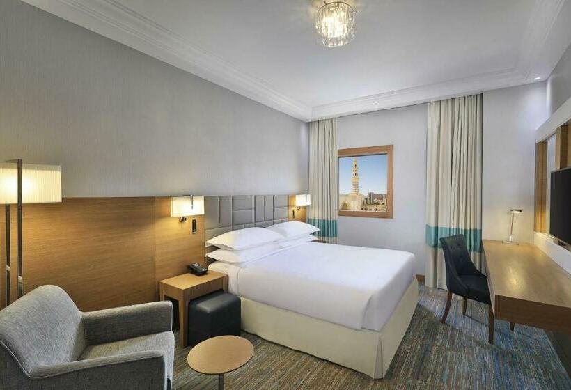 اتاق لوکس با تخت بزرگ, Four Points By Sheraton Makkah Al Naseem