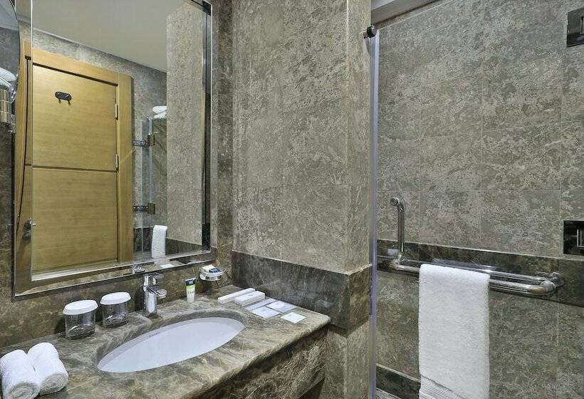 اتاق لوکس, Four Points By Sheraton Makkah Al Naseem