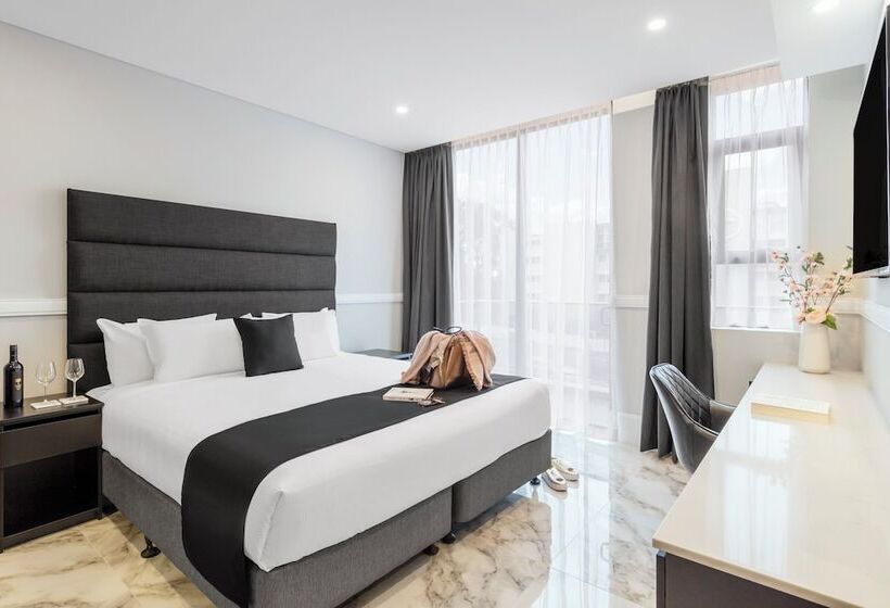 Номер Премиум, Holiday Inn & Suites   Parramatta Marsden Street, An Ihg
