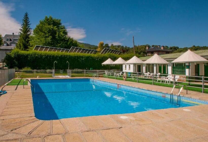 Четырехместный Номер Стандарт, La Casona Del Pinar Albergue