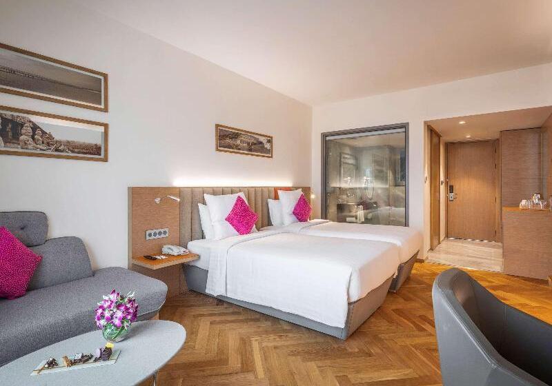 Номер Superior Вид на Город, Novotel Vijayawada Varun