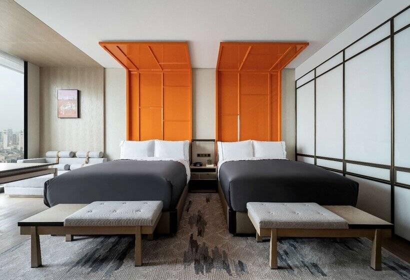 Номер Стандарт 2 Двуспальные Кровати, Canopy By Hilton Chengdu City Centre