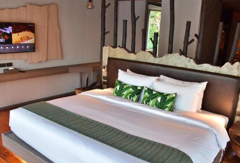 Вилла 3 Спальни с Бассейном, Kalima Resort And Villas Khao Lak