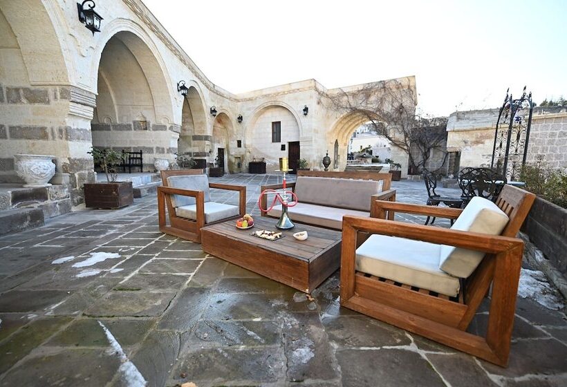 Люкс Повышенной Комфортности, Seraphim Cave Suites & Spa
