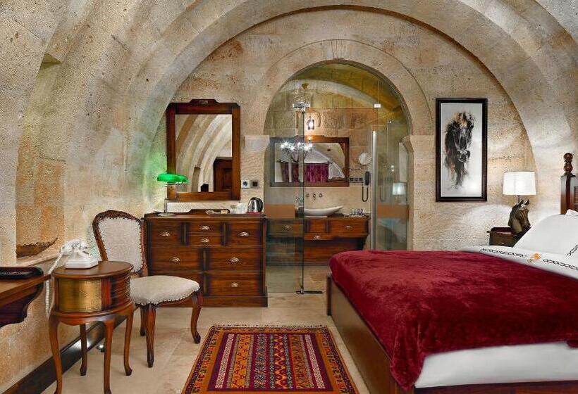 Люкс Повышенной Комфортности, Seraphim Cave Suites & Spa