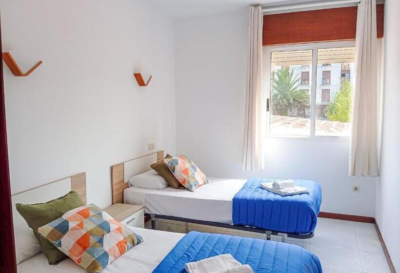 Apartamento Superior 2 Dormitórios, Apartamentos Revo Salinas 3000