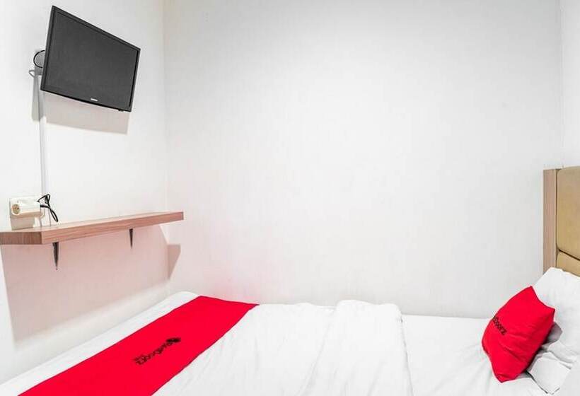 Номер Стандарт, Reddoorz @ Kebon Kacang