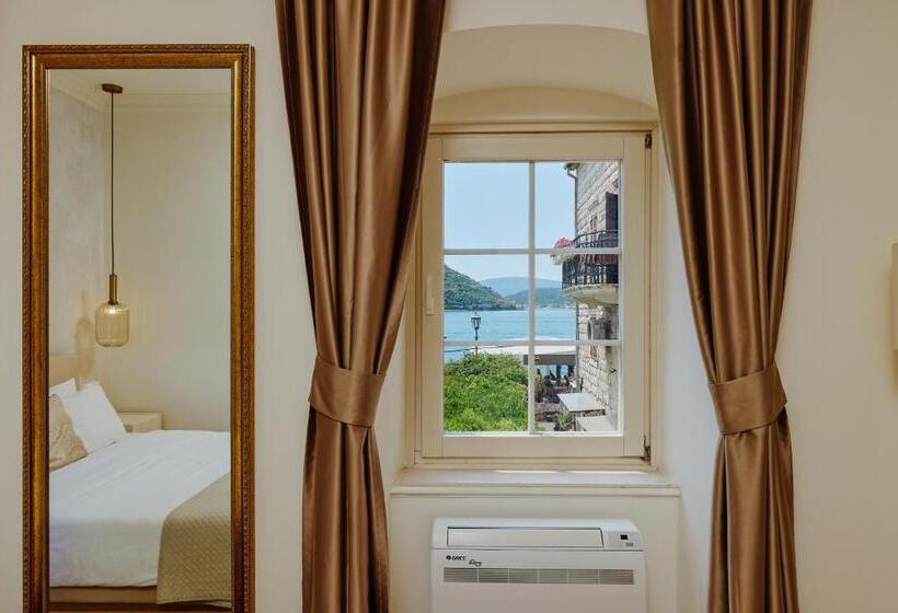 اتاق لوکس با چشم‌انداز دریا, Vila Perast Boutique