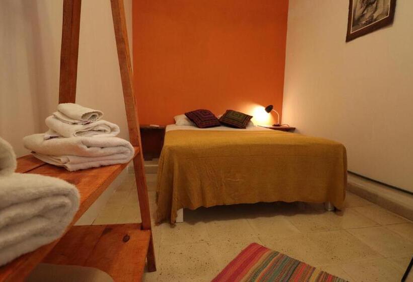 غرفة إقتصادية, Wabi Hostel