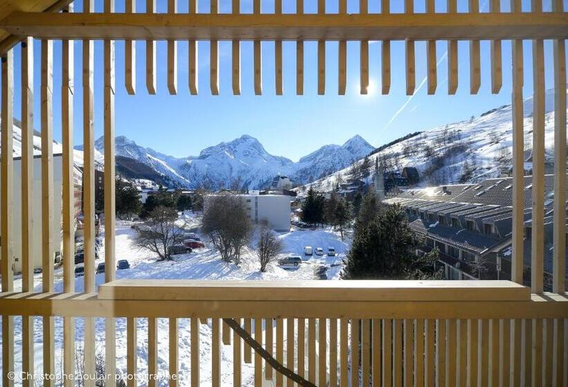 اتاق استاندارد با بالکن, The People Les 2 Alpes