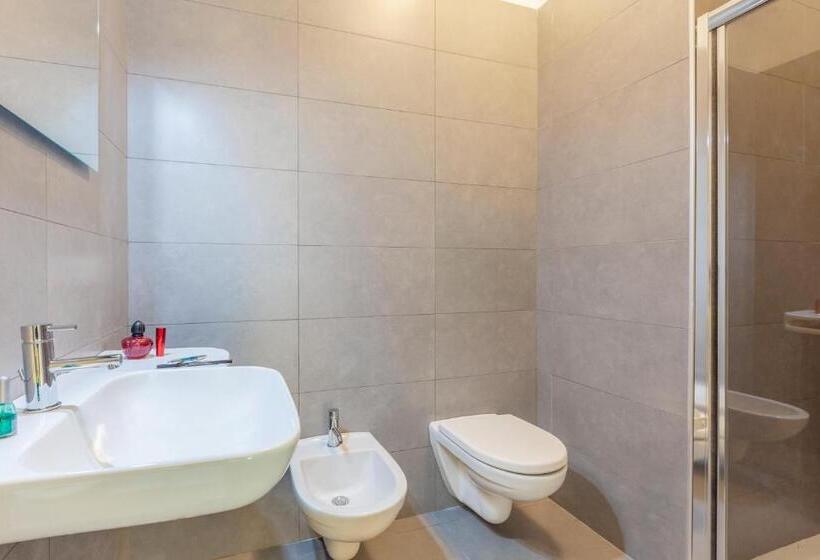 اتاق سوپریور یک تخته, Ibis Styles Brindisi