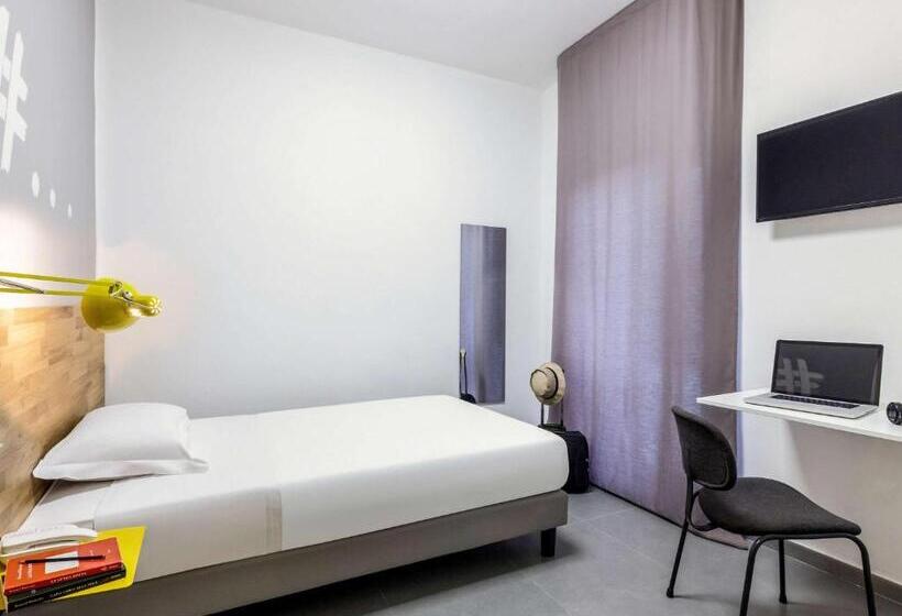 اتاق سوپریور یک تخته, Ibis Styles Brindisi