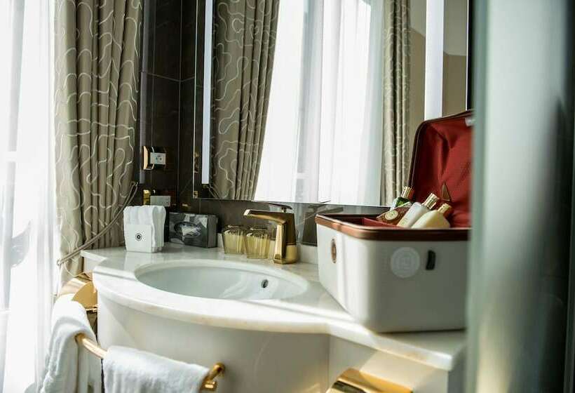 سوییت جونیور, Boscolo Lyon Hotel & Spa