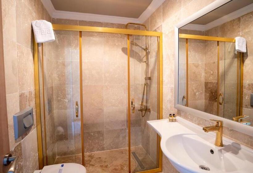 Habitació Familiar Deluxe, Ebruli Otel Cunda