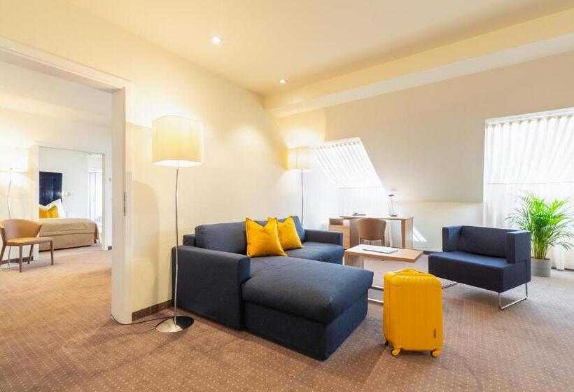 클래식 스위트, Hilight Suites