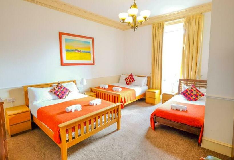 Семейный Номер, Balmore Guest House