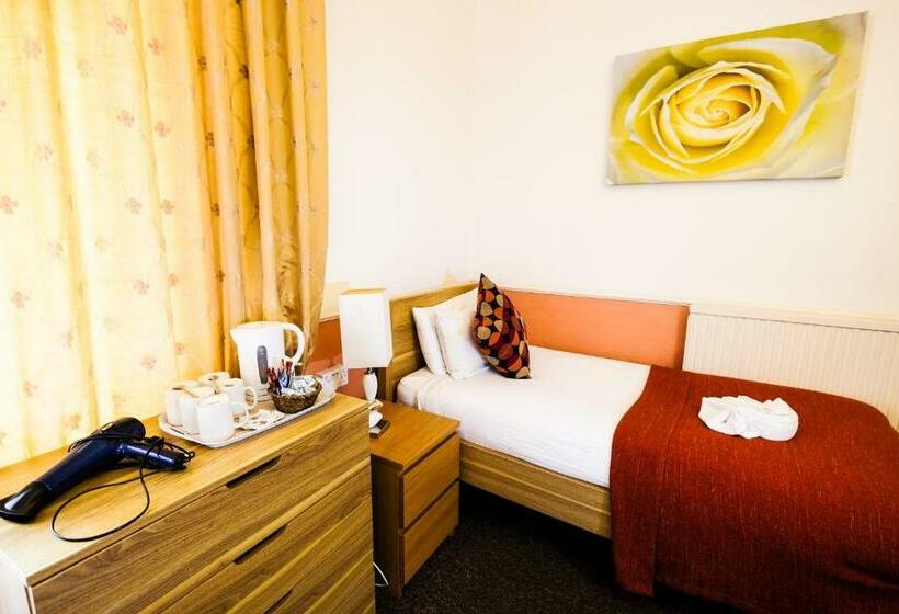 패밀리 룸, Balmore Guest House