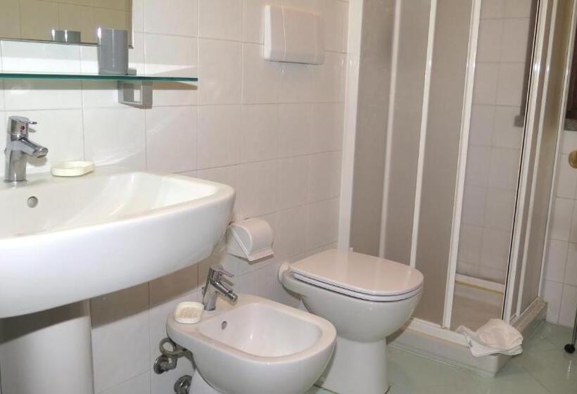 バルコニー付き１ベッドルームアパートメント, Residenza Turistico Alberghiera Corallo