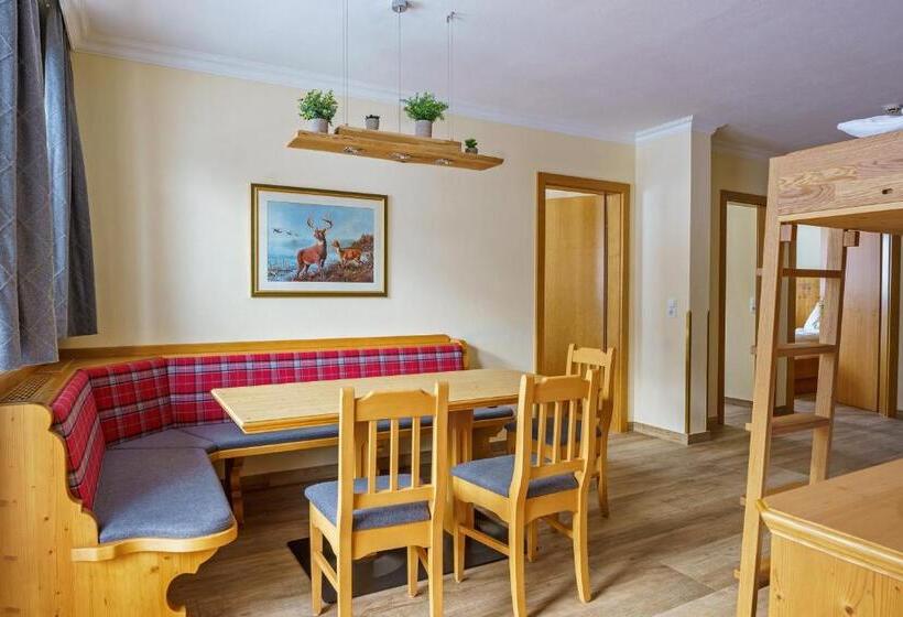 침실 3개 아파트, Hubertus Alpine Living