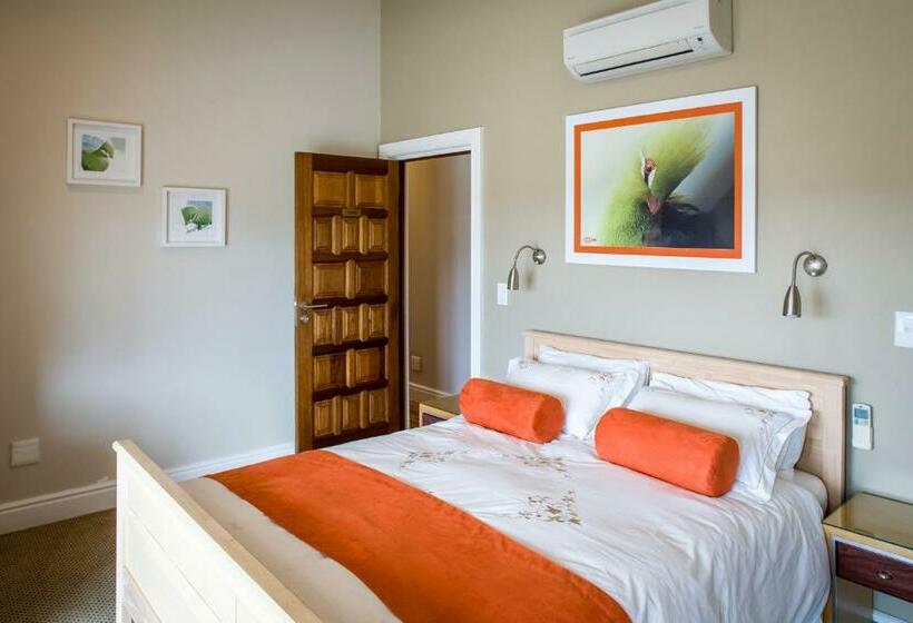 سوییت, Orange Inn Knysna